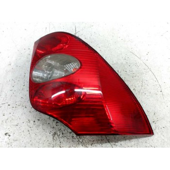 Recambio de piloto trasero izquierdo para renault laguna ii grandtour (kg0) referencia OEM IAM   