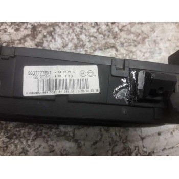 Recambio de mando climatizador para citroën c3 1.4 hdi premier referencia OEM IAM 96377775XT  