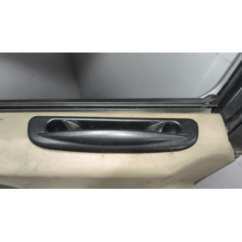 Recambio de puerta delantera izquierda para renault magnum ab 2005 12.8 diesel referencia OEM IAM 7482033226  