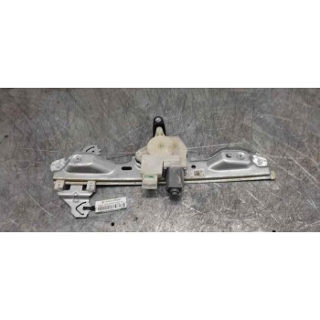 ELEVALUNAS TRASERO DERECHO 82700HV00C 6 PINS 