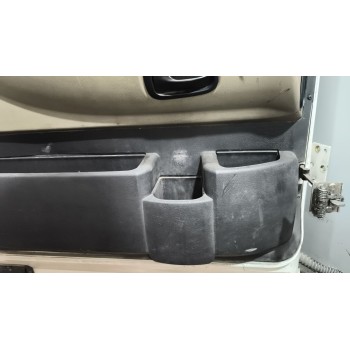 Recambio de puerta delantera izquierda para renault magnum ab 2005 12.8 diesel referencia OEM IAM 7482033226  