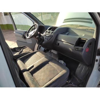 mercedes-benz vito (w638) combi del año 2000