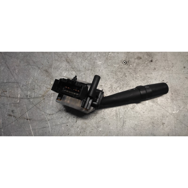 Recambio de mando limpia para toyota corolla verso (r1) 2,2 d-4d sport referencia OEM IAM 8465205170 14 PINS - Negro 2