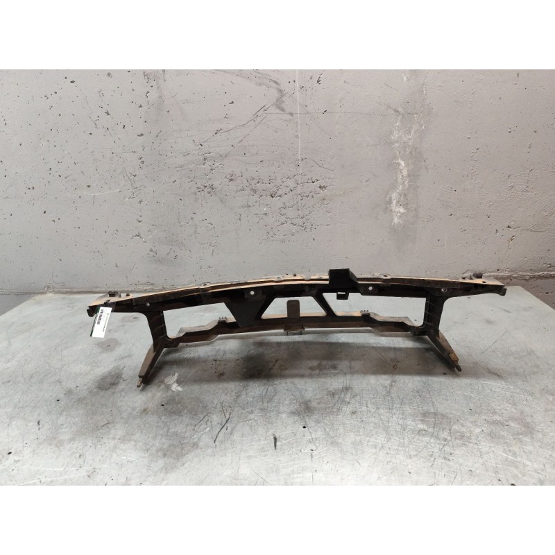 Recambio de soportes paragolpes para renault scenic ii 1.9 dci diesel referencia OEM IAM  DELANTERO CENTRAL 2