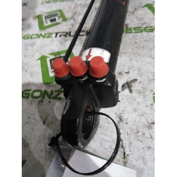 Recambio de brazo elevacion cabina para renault magnum ab 2005 12.0 diesel referencia OEM IAM 5010629108  