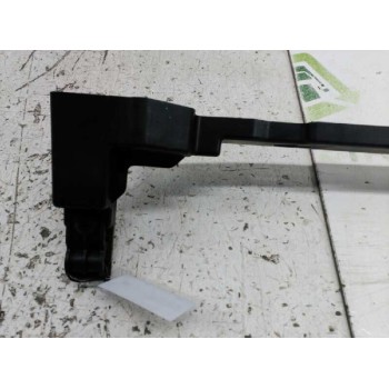Recambio de travesaño inferior para opel astra gtc cosmo referencia OEM IAM  SOPORTE RADIADOR PLASTICO 