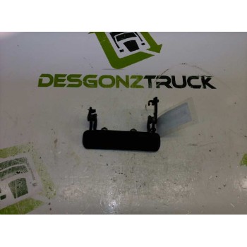 Recambio de maneta exterior delantera izquierda para opel corsa a berlina referencia OEM IAM 90138875  