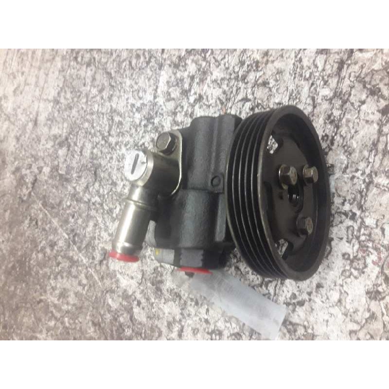 Recambio de bomba direccion para renault clio ii fase i (b/cbo) 1.2 referencia OEM IAM 7700419118C  