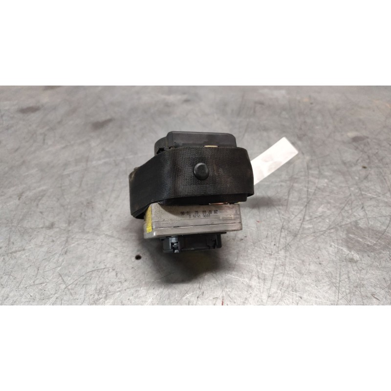 Recambio de cinturon seguridad trasero izquierdo para volkswagen passat berlina (3b2) comfortline referencia OEM IAM 4