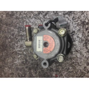 Recambio de bomba direccion para renault clio ii fase i (b/cbo) 1.2 referencia OEM IAM 7700419118C  