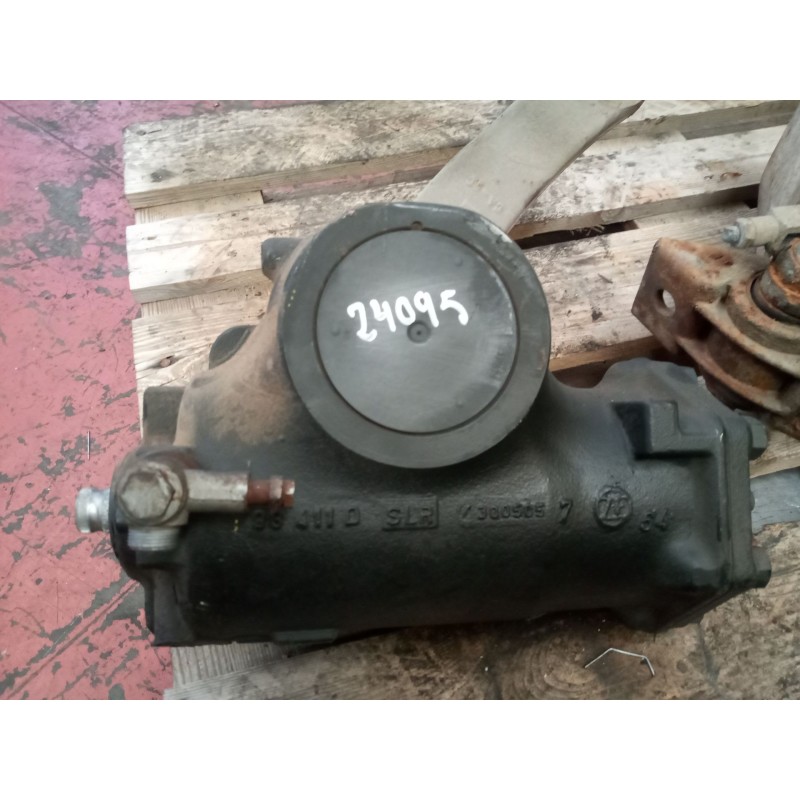 Recambio de caja direccion para iveco eurocargo 05.03  5.9 diesel referencia OEM IAM 504060688  8098955637