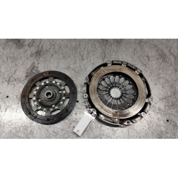 Recambio de kit embrague para ford fiesta (cbk) ambiente referencia OEM IAM 121004810  