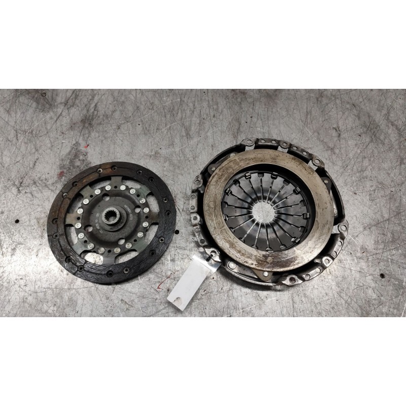 Recambio de kit embrague para ford fiesta (cbk) ambiente referencia OEM IAM 121004810 - Azul 3