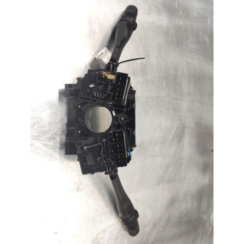 Recambio de mando multifuncion para nissan vanette cargo (hc23) furg. referencia OEM IAM 54034766A - Blanco 2