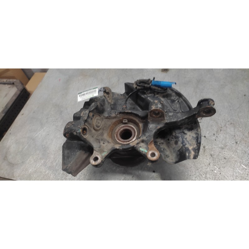 Recambio de mangueta delantera derecha para bmw x5 (e53) 3.0d referencia OEM IAM 6761576 - Negro 2
