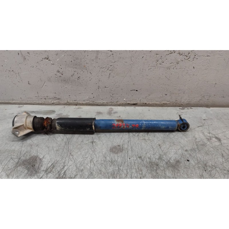 Recambio de amortiguador trasero para audi a4 ber. (b8) básico referencia OEM IAM 1267250027 4