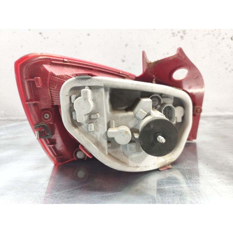 Recambio de piloto trasero derecho para seat ibiza iv (6j5, 6p1) 1.6 tdi referencia OEM IAM - Negro 2