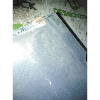 Recambio de moldura luna delantera para volvo fm 12 asta 2001 referencia OEM IAM 3175905 IZQUIERDA 