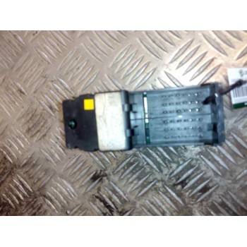 Recambio de mando elevalunas delantero izquierdo para man tg - a 18.xxx fg / bb   (e3/e4) xl referencia OEM IAM   