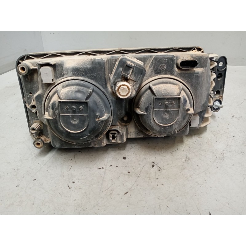 Recambio de faro izquierdo para iveco eurocargo 05.03  5.9 diesel referencia OEM IAM 504047575 - Blanco 2
