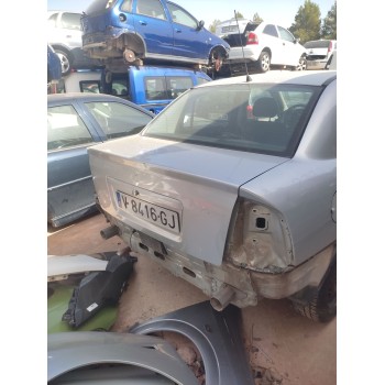 opel astra g berlina del año 1998