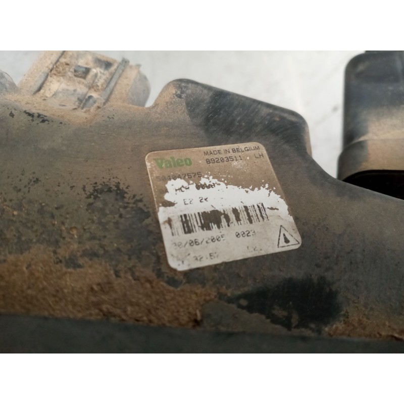 Recambio de faro izquierdo para iveco eurocargo 05.03  5.9 diesel referencia OEM IAM 504047575 - Blanco 3