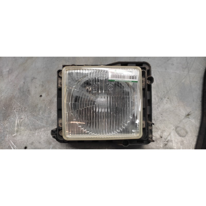 Recambio de faro izquierdo para mercedes-benz mb 100 d caja cerrada / combi combi i (bm 631.333/343) referencia OEM IAM - Blanco