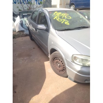 opel astra g berlina del año 1998