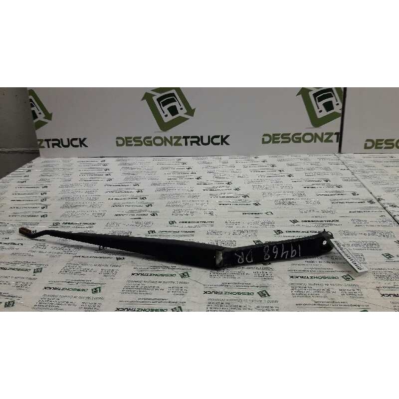 Recambio de brazo limpia delantero derecho para nissan x-trail (t30) comfort referencia OEM IAM   