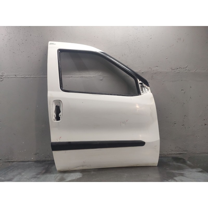 Recambio de puerta delantera derecha para fiat doblo ii cargo (263) furgón sx referencia OEM IAM   