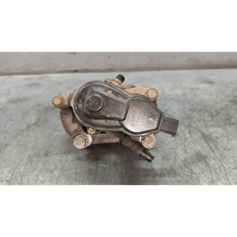 Recambio de pinza freno trasera derecha para audi a4 ber. (b8) básico referencia OEM IAM 3
