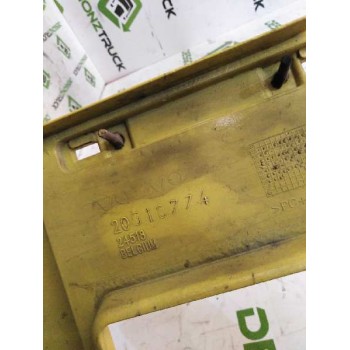 Recambio de molduras delanteras para volvo fh xxx 12.8 diesel referencia OEM IAM 20516774 MOLDURA CENTRAL 