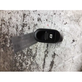 MANDO ELEVALUNAS DELANTERO DERECHO 96401469XT 4 PINS 