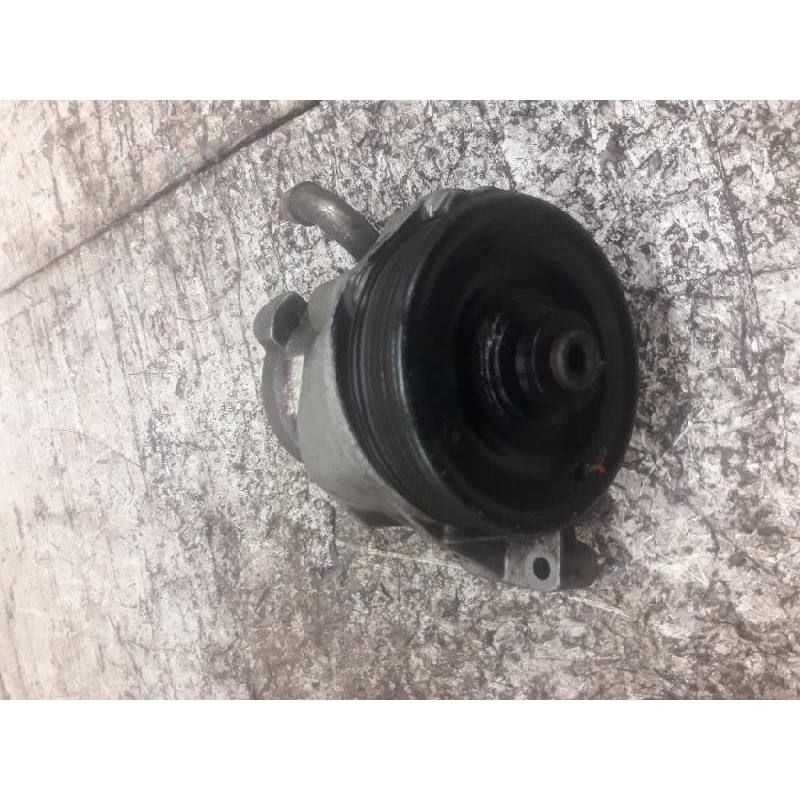 Recambio de bomba direccion para renault laguna (b56) 2.0 d rn (b56f/g) referencia OEM IAM 7846075  