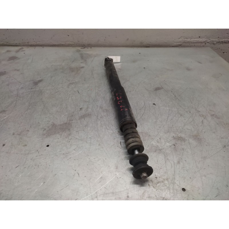 Recambio de amortiguador trasero para renault clio iii dynamique referencia OEM IAM - Plata 2