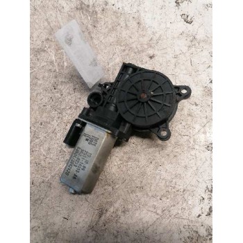 MOTOR ELEVALUNAS DELANTERO DERECHO 2S5114553AA 2 PINS 