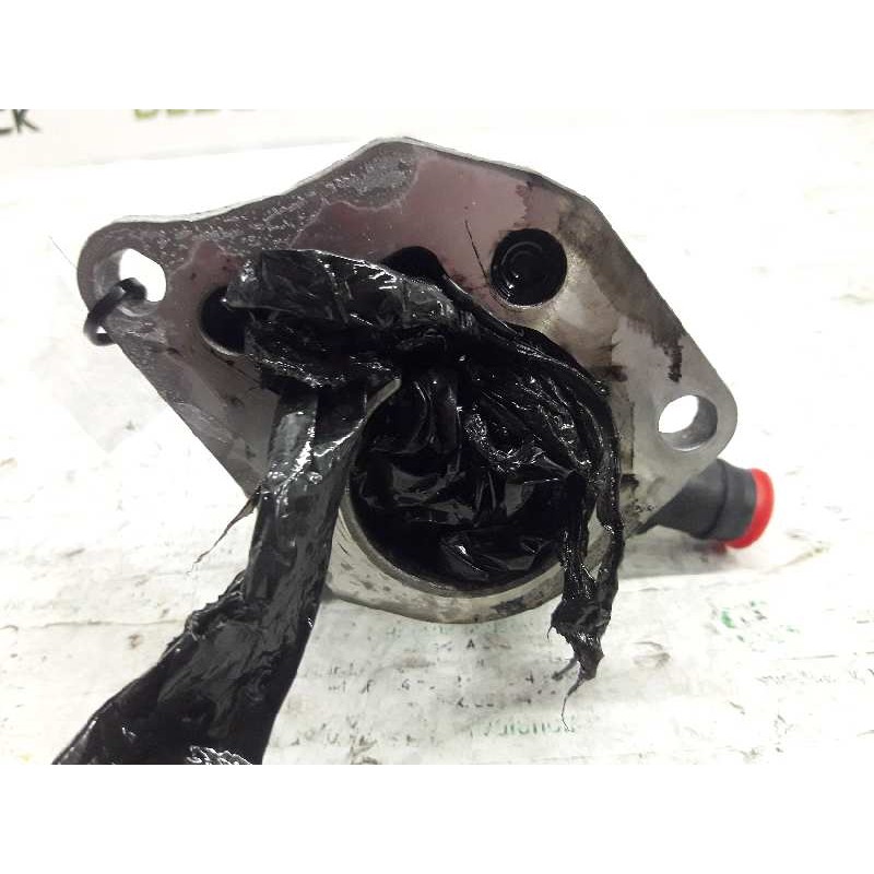 Recambio de depresor freno / bomba vacio para renault megane ii classic berlina confort authentique referencia OEM IAM - Rojo 2