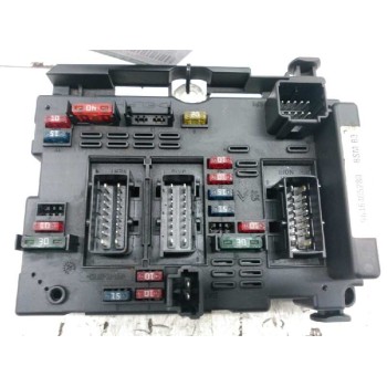 Recambio de caja reles / fusibles para citroën xsara berlina 1.9 d sx referencia OEM IAM   