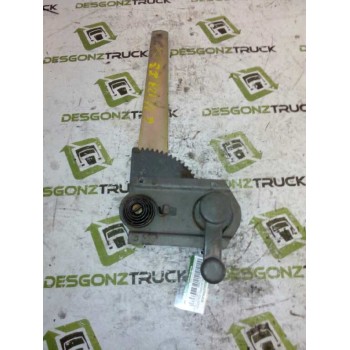 Recambio de elevalunas delantero izquierdo para iveco serie m chasis  (145-17) 130 kw tráfico urbano referencia OEM IAM   