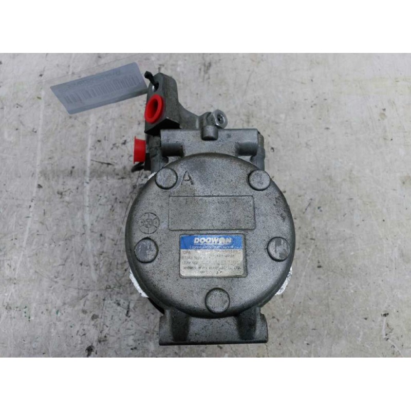 Recambio de compresor aire acondicionado para kia shuma 1.5 comfort 5 berlina referencia OEM IAM - Blanco 3