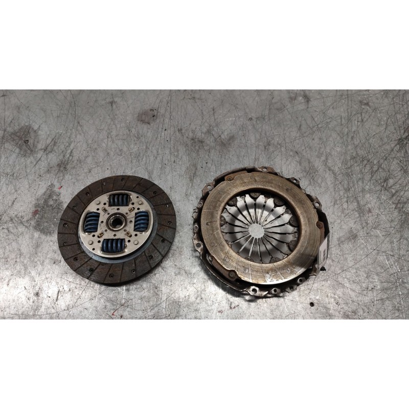 Recambio de kit embrague para peugeot 307 (s1) xt referencia OEM IAM 3