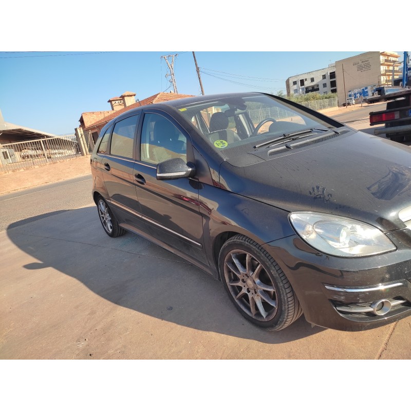 MERCEDES-BENZ CLASE B (W245)