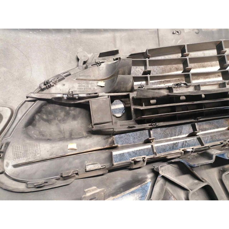 Recambio de paragolpes delantero para peugeot 207 referencia OEM IAM 8
