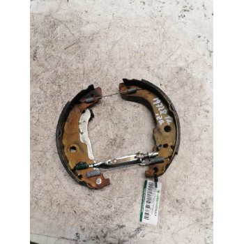 ZAPATAS DE FRENO TRASERAS IZQUIERDA