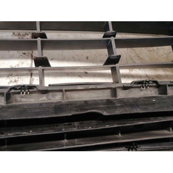 Recambio de paragolpes delantero para peugeot 207 referencia OEM IAM   