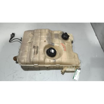 Recambio de deposito expansion para renault hr xxx.18/26 premium 01 referencia OEM IAM 5010514340  
