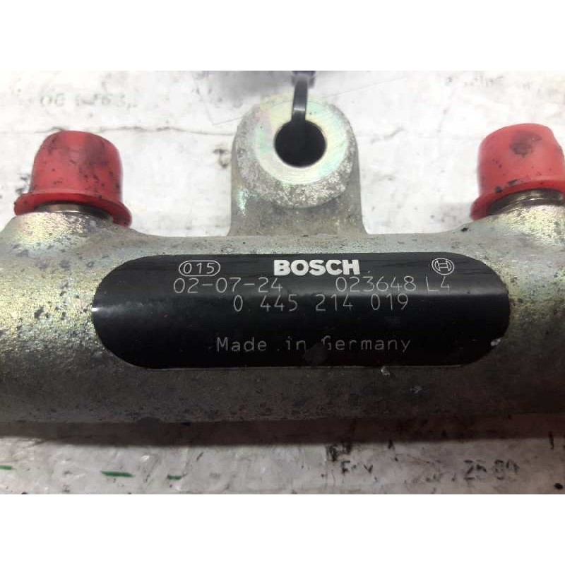 Recambio de rampa inyectora para peugeot boxer caja cerr. acristalada (rs2850)(290/330)('02) 290 c td referencia OEM IAM 0445214 - Blanco 2
