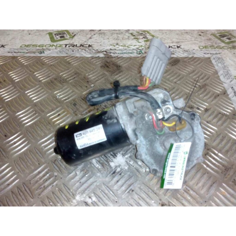 Recambio de motor limpia delantero para iveco stralis (as) fsa t / fp lt 4x2 gran espacio referencia OEM IAM 99439637 VALEO - Blanco