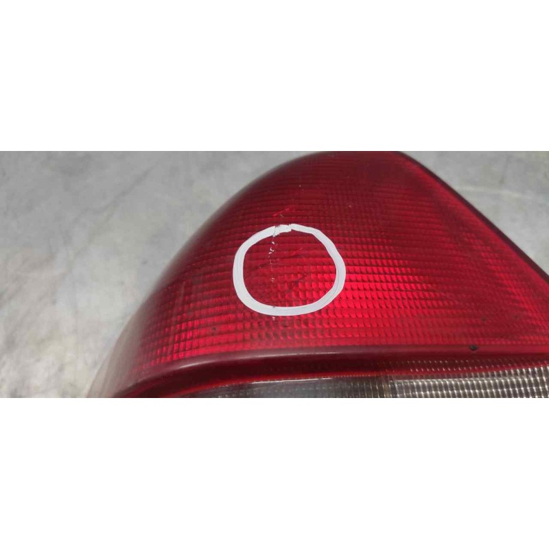 Recambio de piloto trasero izquierdo para mercedes-benz clase c (w202) berlina referencia OEM IAM 2028200964 7 PINS 2