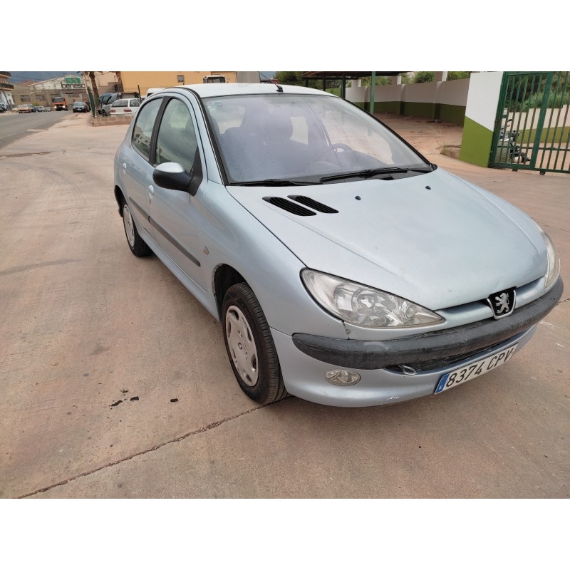 peugeot 206 berlina del año 2003